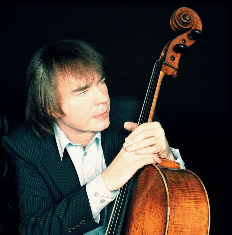 Former cellist Julian Llloyd Webber believes that contemporary music can no longer be described as classical