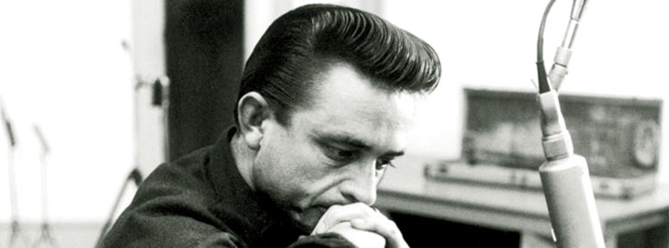 Johnny Cash begind the long black veil