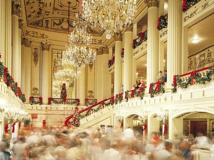 Powell Hall Foyer  Photo: Todd Davis / stlsymphony.org