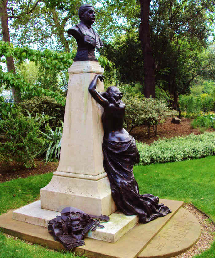 Arthur Sullivan Memorial, Victoria Embankment Gardens - London