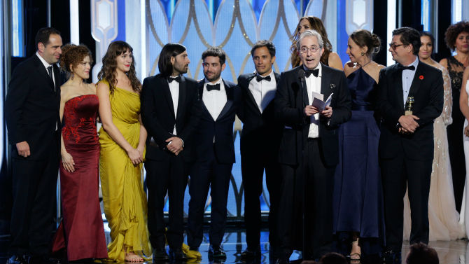 Mozart in the jungle wins two golden globes