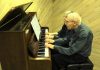 90-year-old couple playing Bach duets