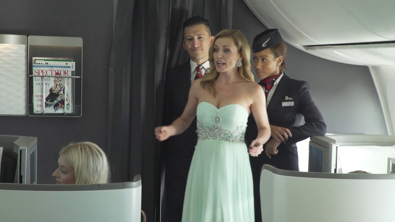 Watch a mezzo soprano perform to airline passengers at 40,000 feet
