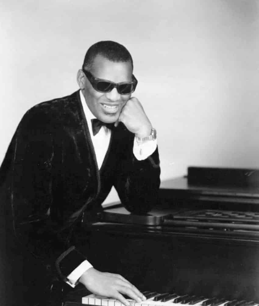 5 Famous Blind Piano Players You Should Know CMUSE
