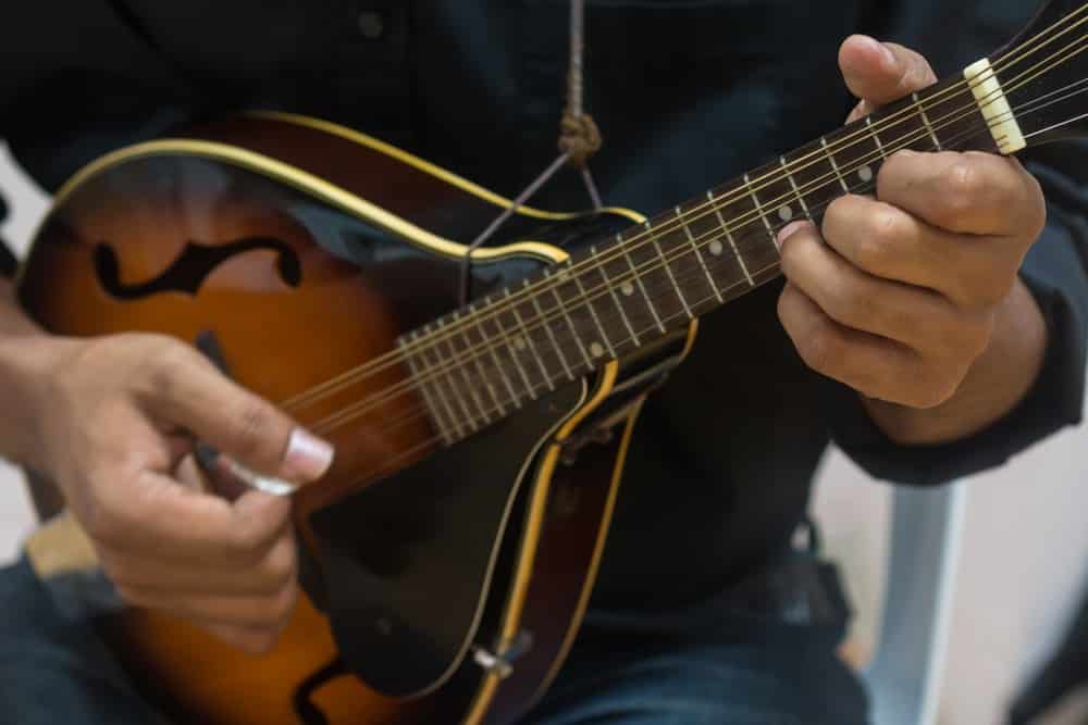 How to Learn Mandolin at Home by Yourself