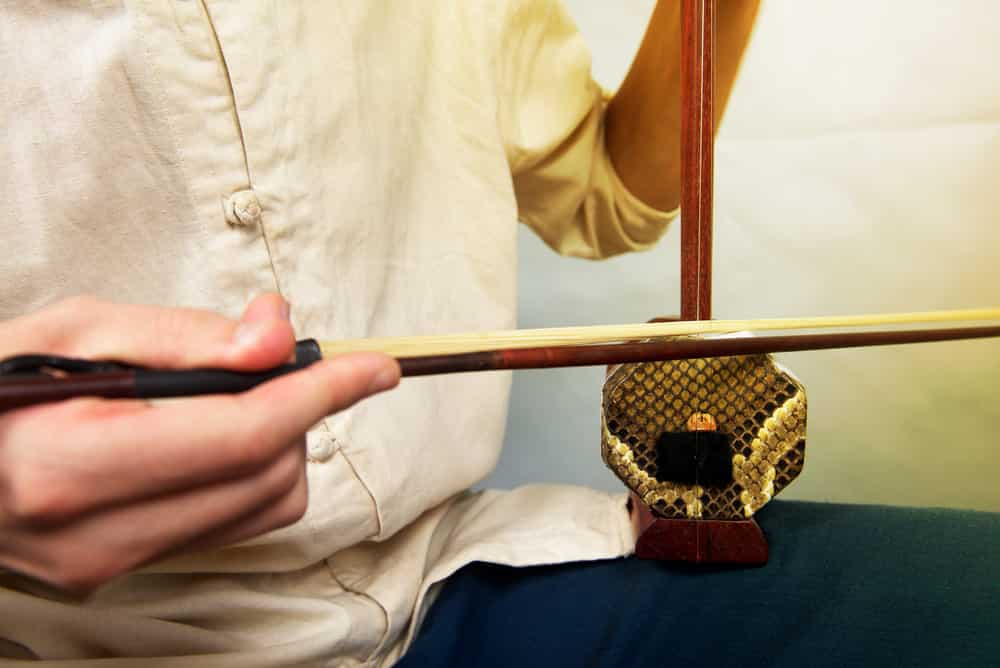 learn erhu lessons online