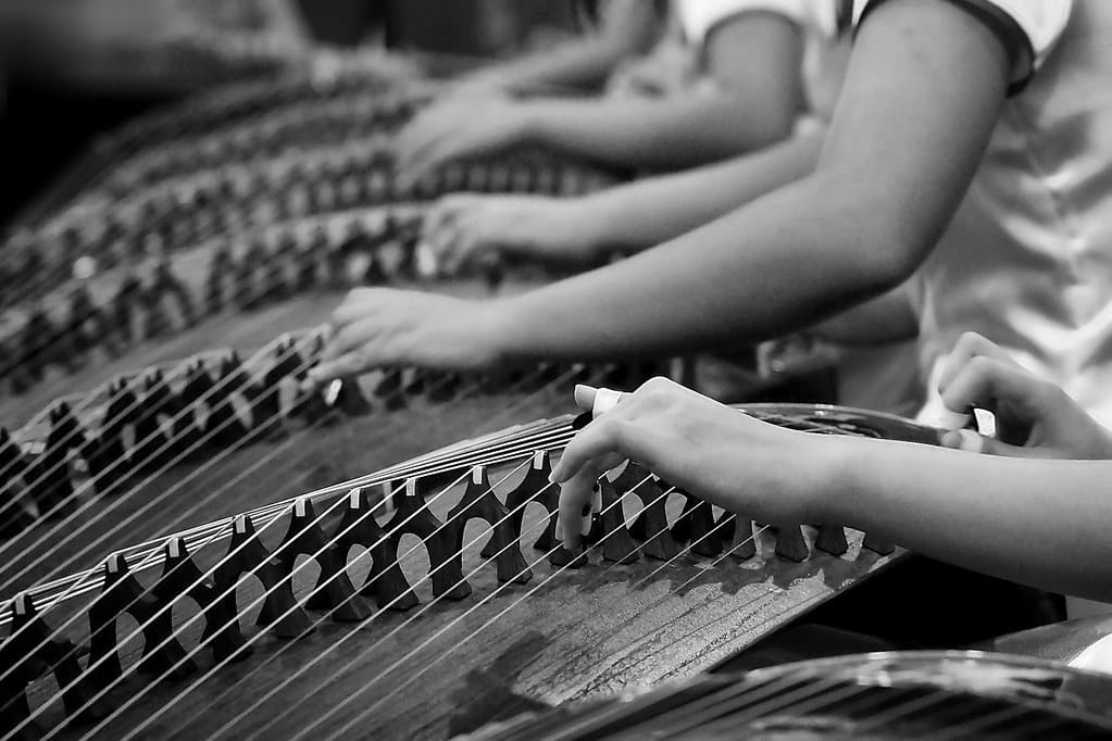 learn guzheng lessons online