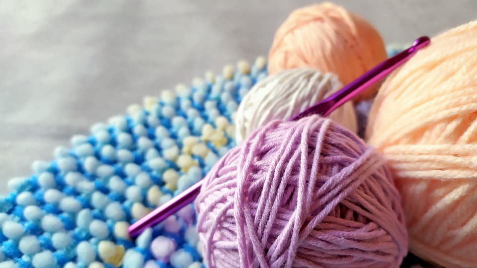 learn knitting lessons online