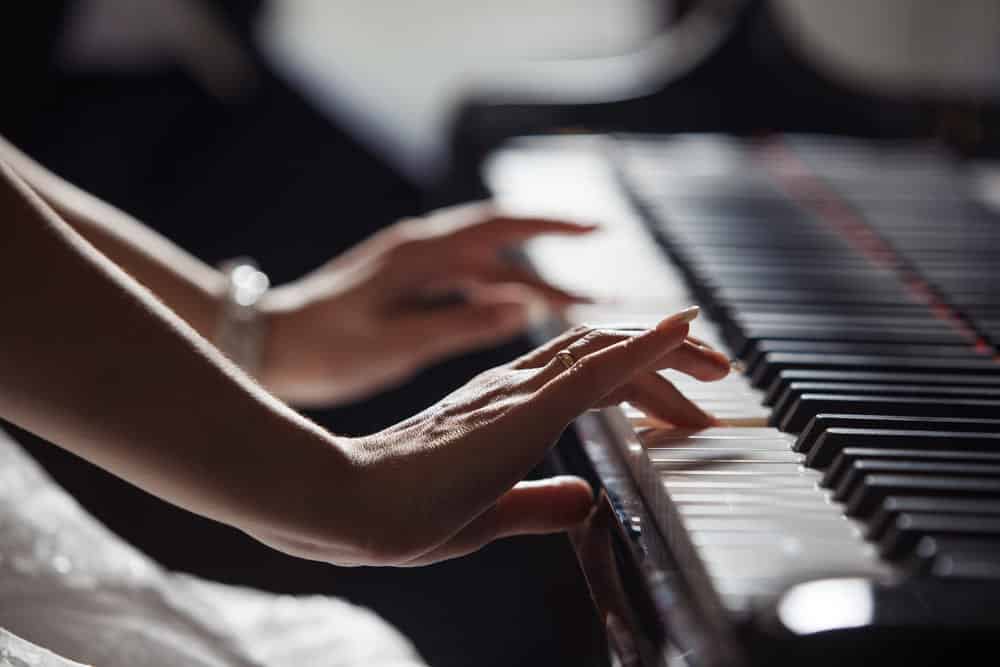 learn piano lessons online