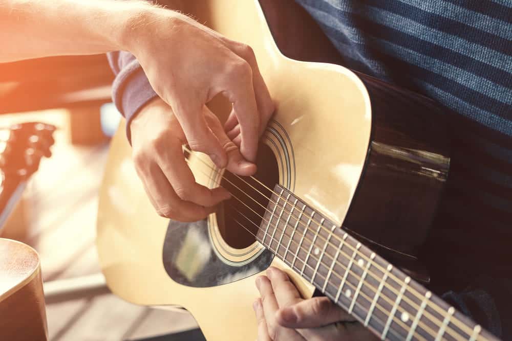 learn guitar workouts and exercises lessons online