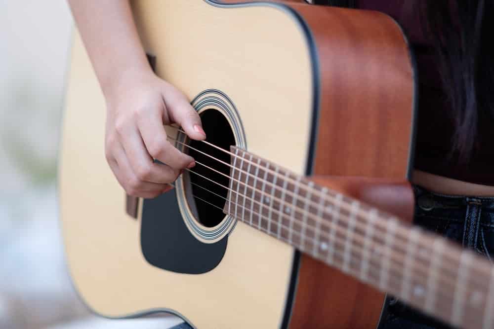 How Much Do Classical Guitar Lessons Cost