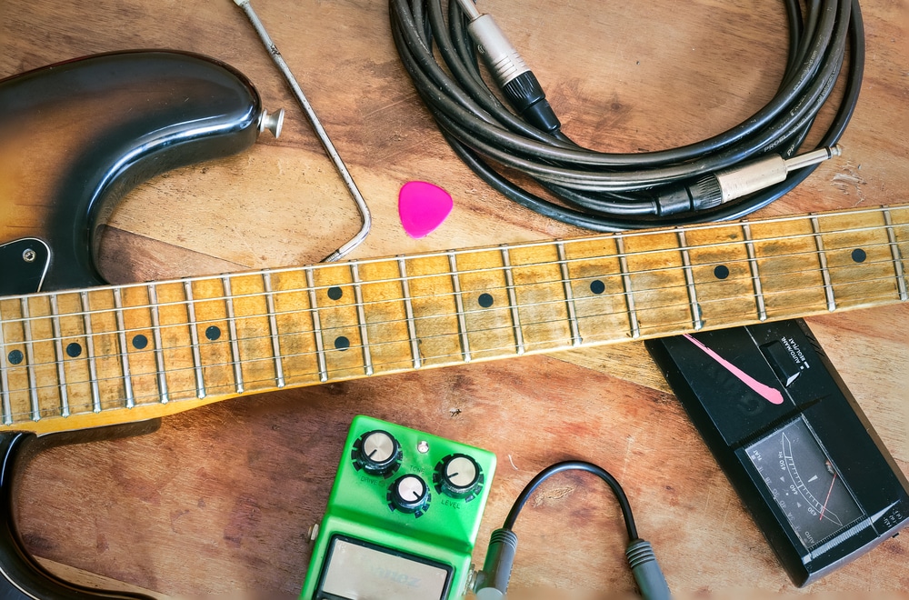 learn guitar whammy bar lessons online