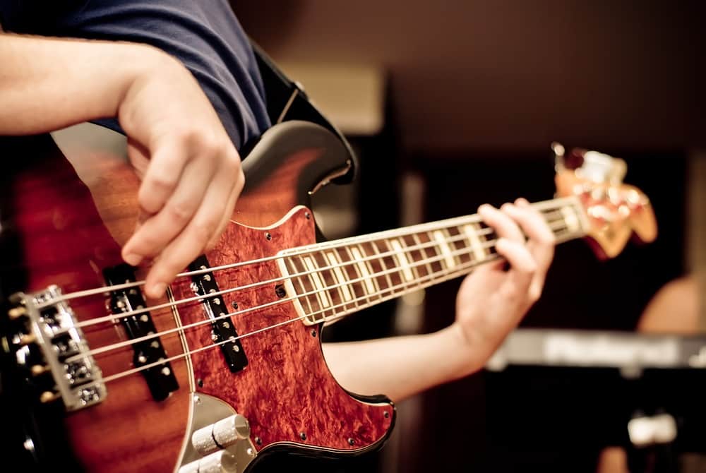 How To Learn Electric Bass Guitar Without Teacher