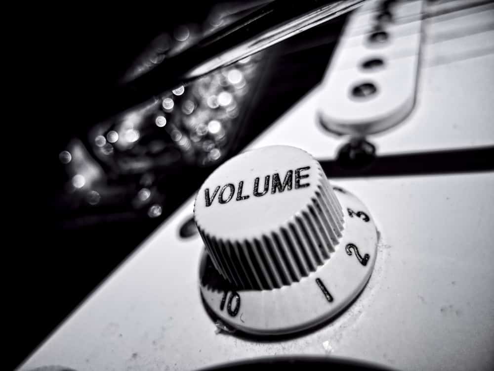4 Ways To Fix Guitar Volume Control Not Working CMUSE