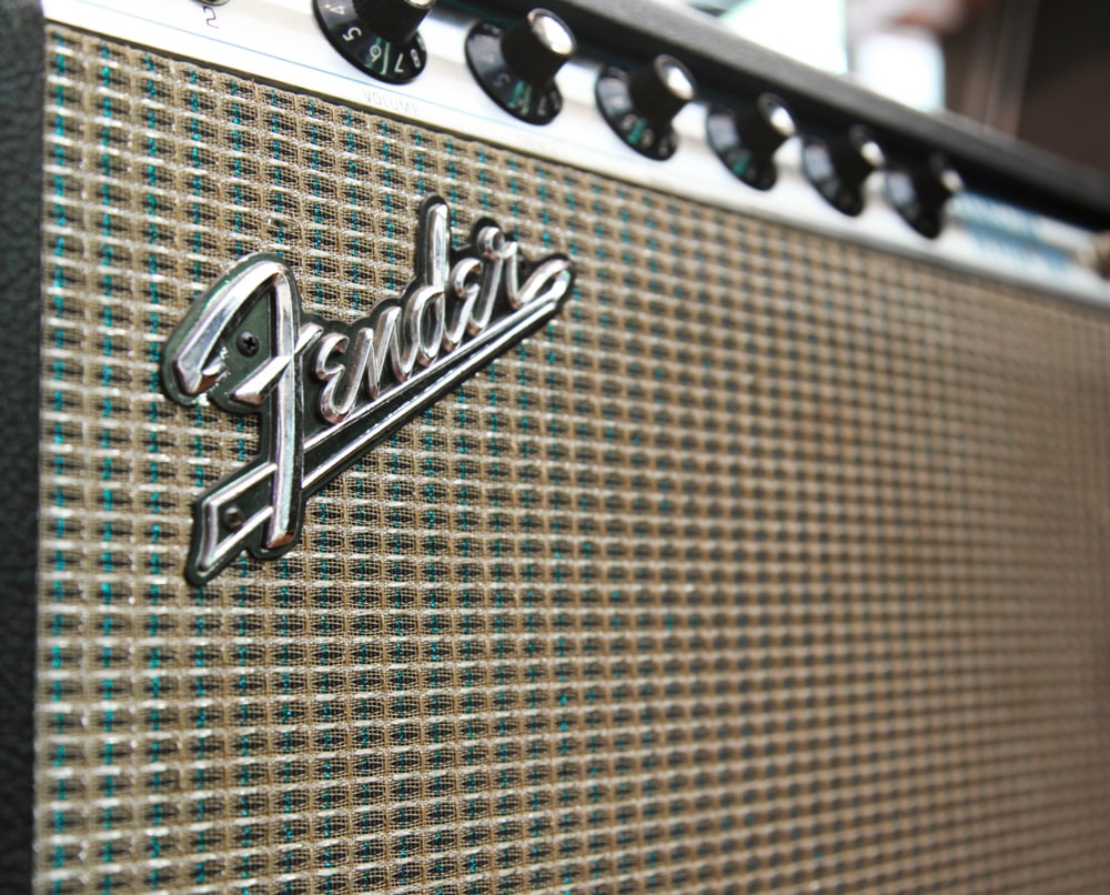 fender acoustasonic 30