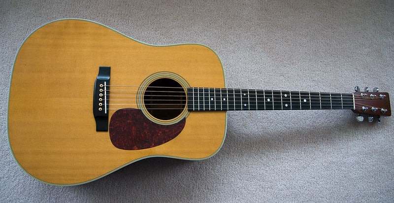 Martin D28