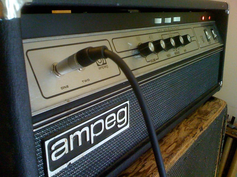 Ampeg Bass Amp