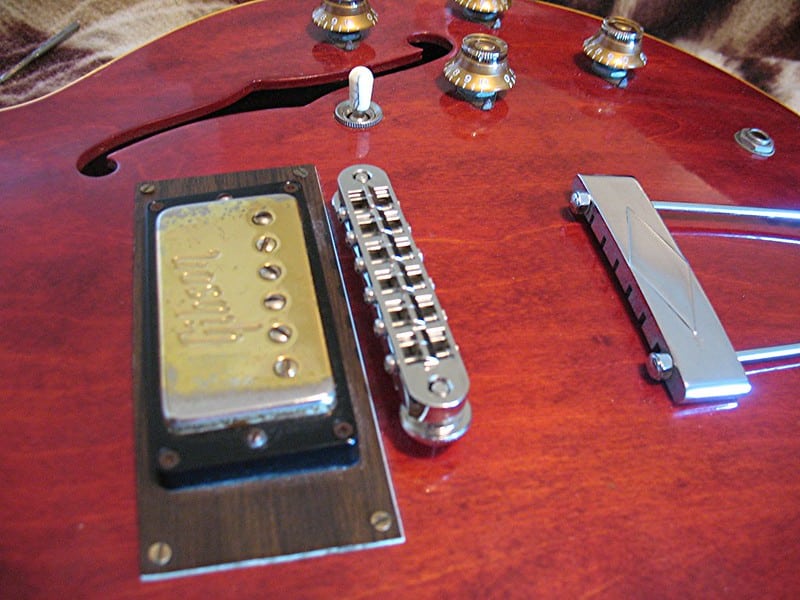Nashville Bridge Guitar