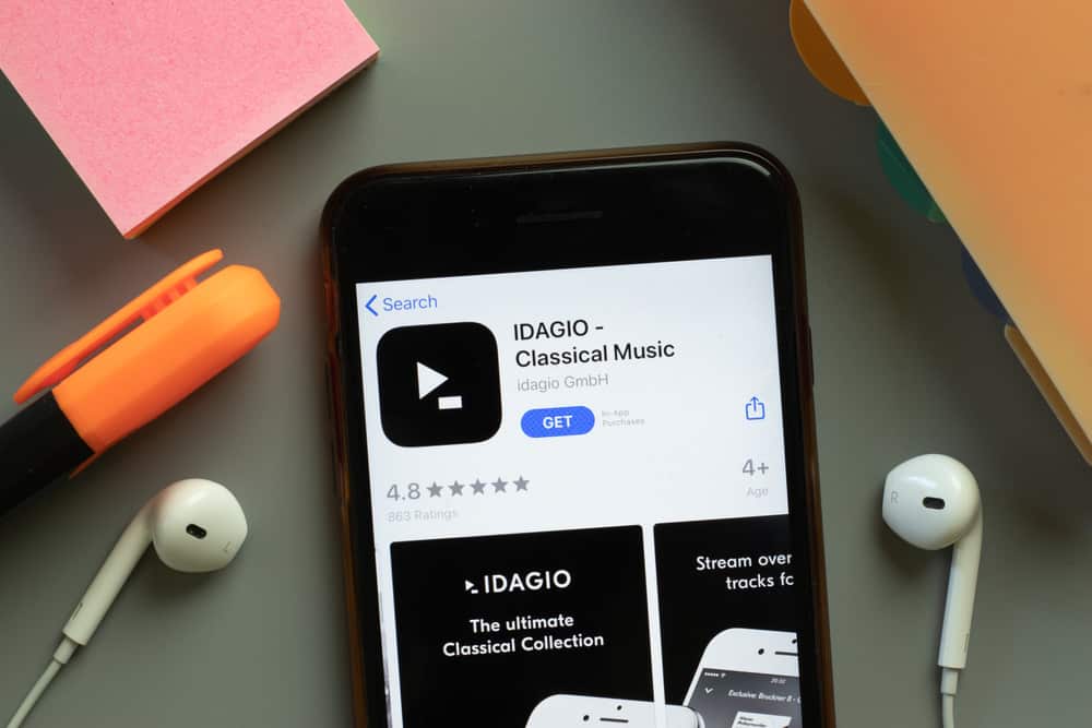 IDAGIO Classical Music app store logo on phone screen