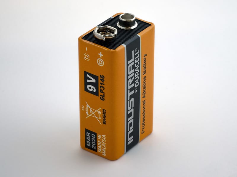 Duracell 9 volt battery