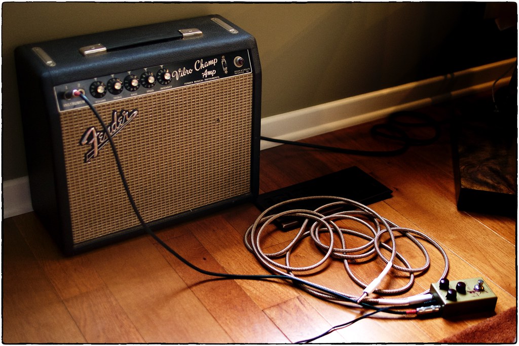 fender vibro champ amp