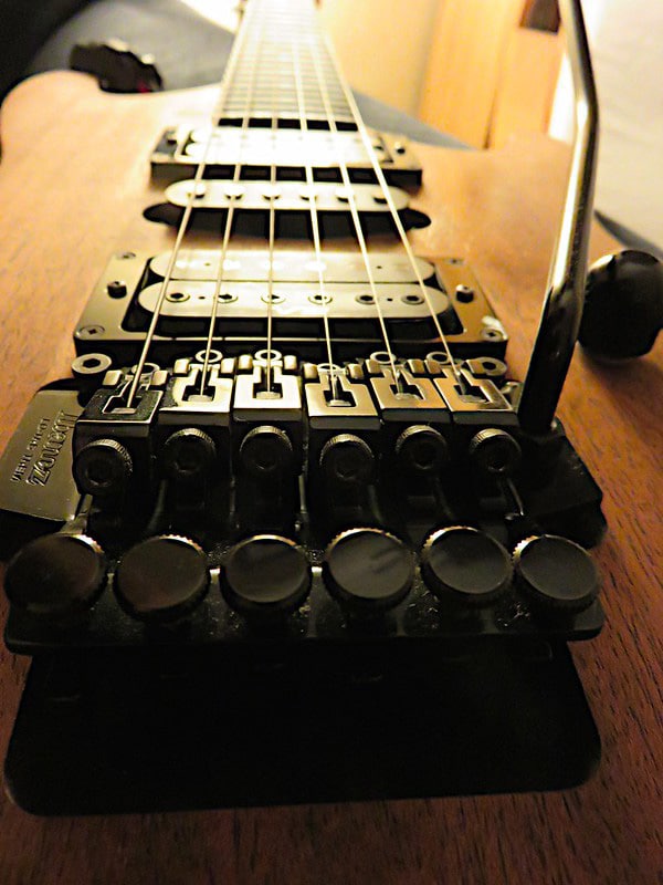 Fully floating Floyd Rose