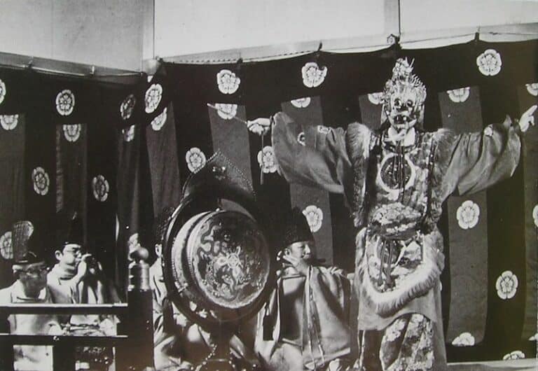 A Brief History of Japanese Music CMUSE