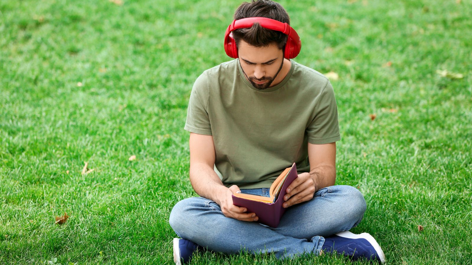 Reading while listening to music