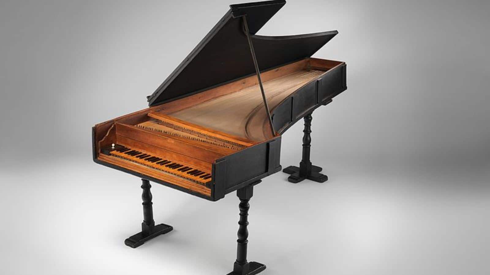Grand piano made by Christofori
